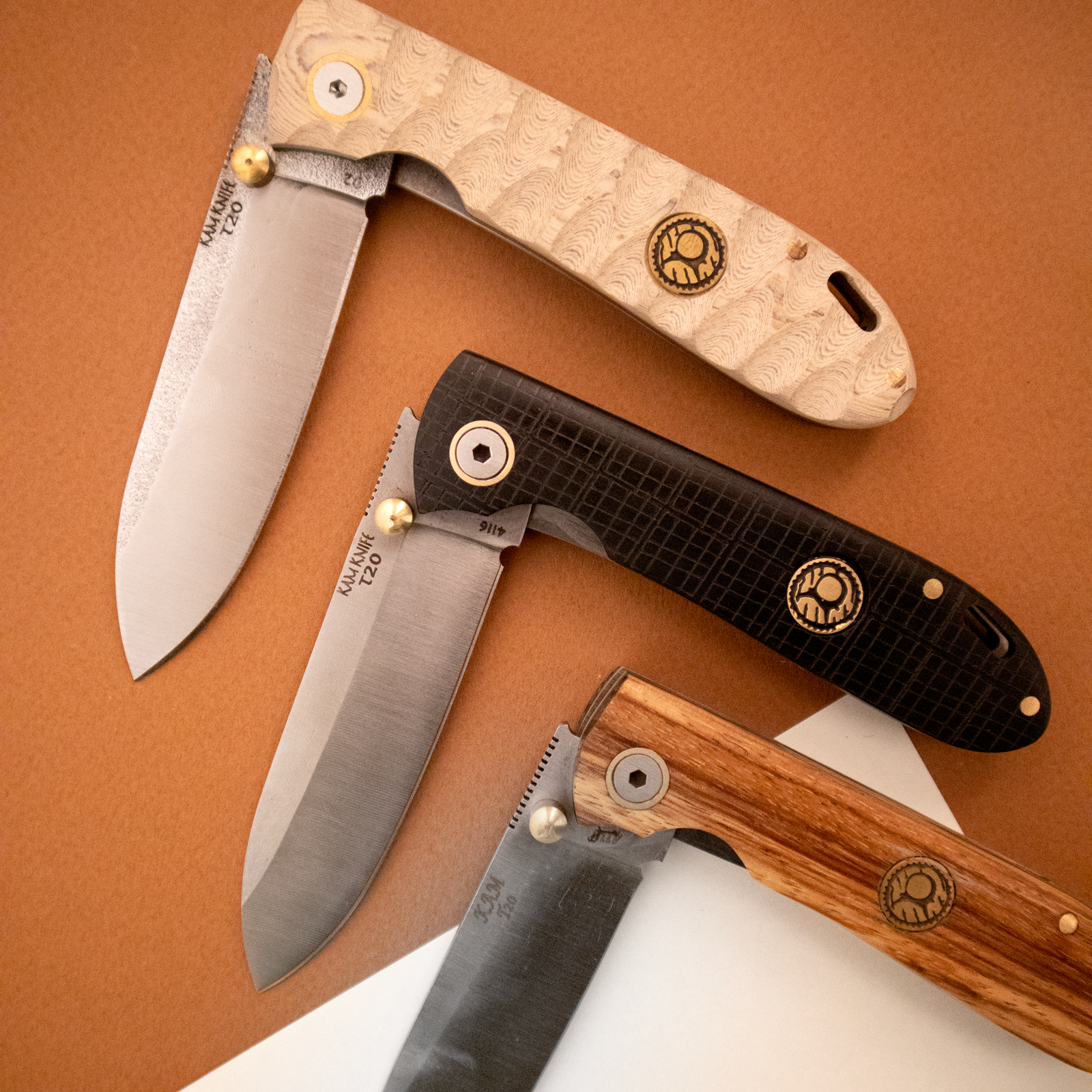 Kam Knife - T20 - D2  Steel - Oak Handle - Pocket Knife